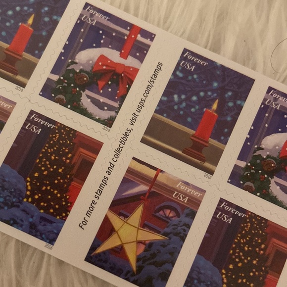 USPS Holiday Windows Forever stamps - 2 books for a total of 40 stamps 🎄♥️ - Picture 5 of 5